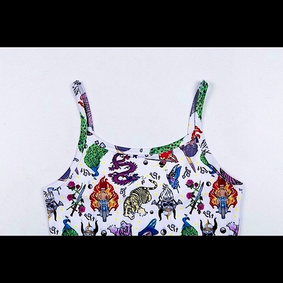 White trippy print spaghetti strap tank top🐲🔥🐅🦚🗡 - Picture 6 of 12